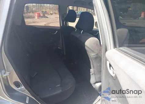 2010 Honda Fit Sport из США, поврежденный, VIN JHMGE8H41AC002201